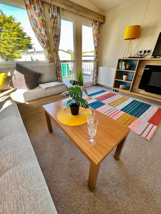 Newquay Bay Resort - Summer Days 135 Экстерьер фото